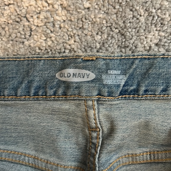 Men’s Ripped Jeans - Picture 2 of 4